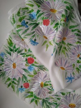chamomile-batik-shawl-silkart