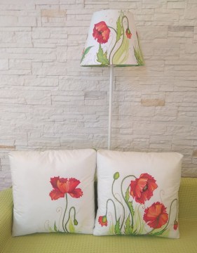 redpoppies_lamp_pillows_batik