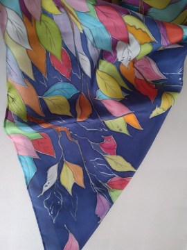 shawl_leaves_autumn_handmade_batik_silk_art